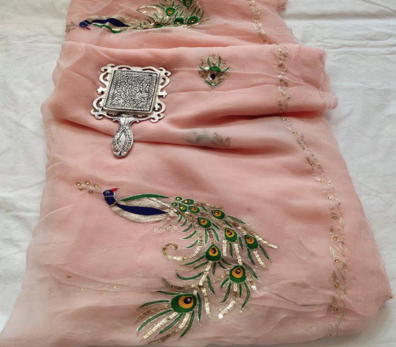 Naveli Pure Chiffon Saree