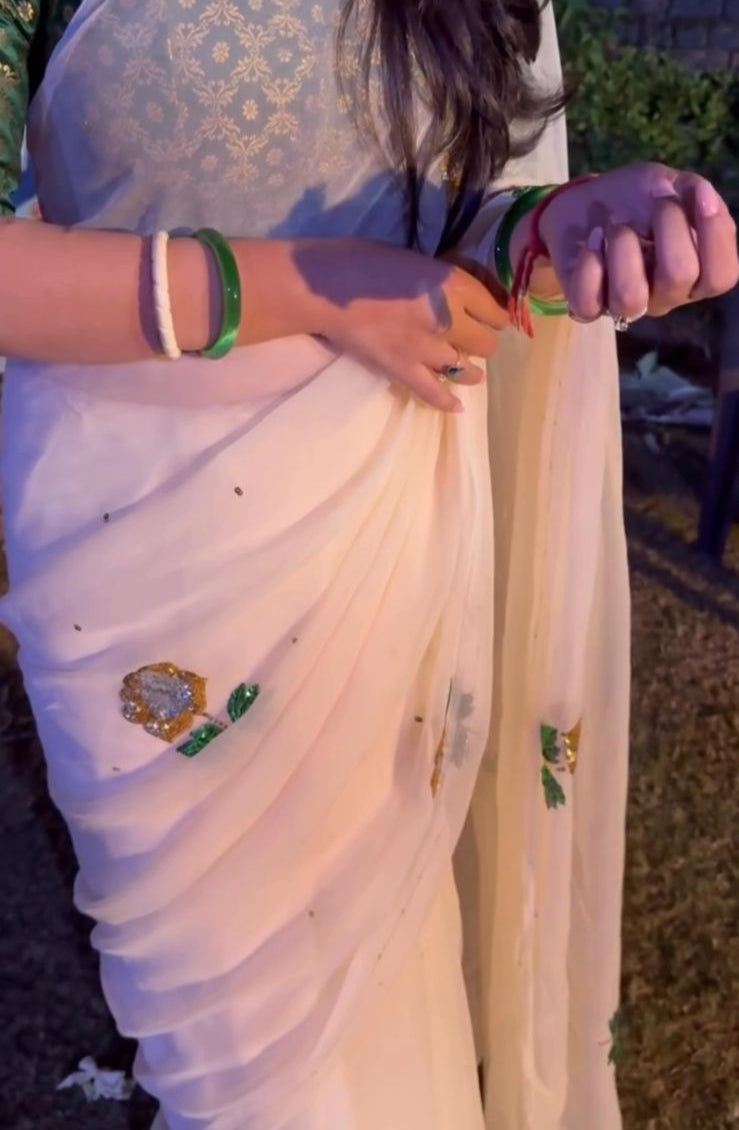 White Rose Chiffon Saree