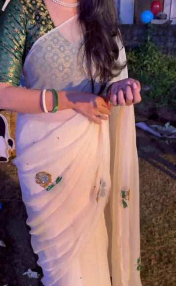 White Rose Chiffon Saree