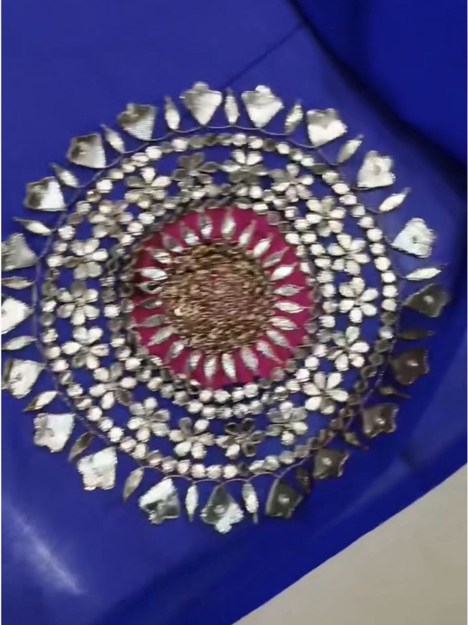 Noor Zardosi Buta Saree