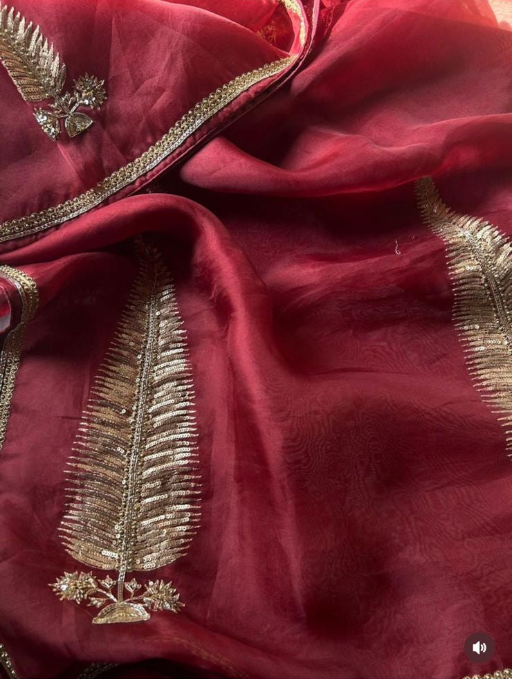 Tall Leaf Organza Saree