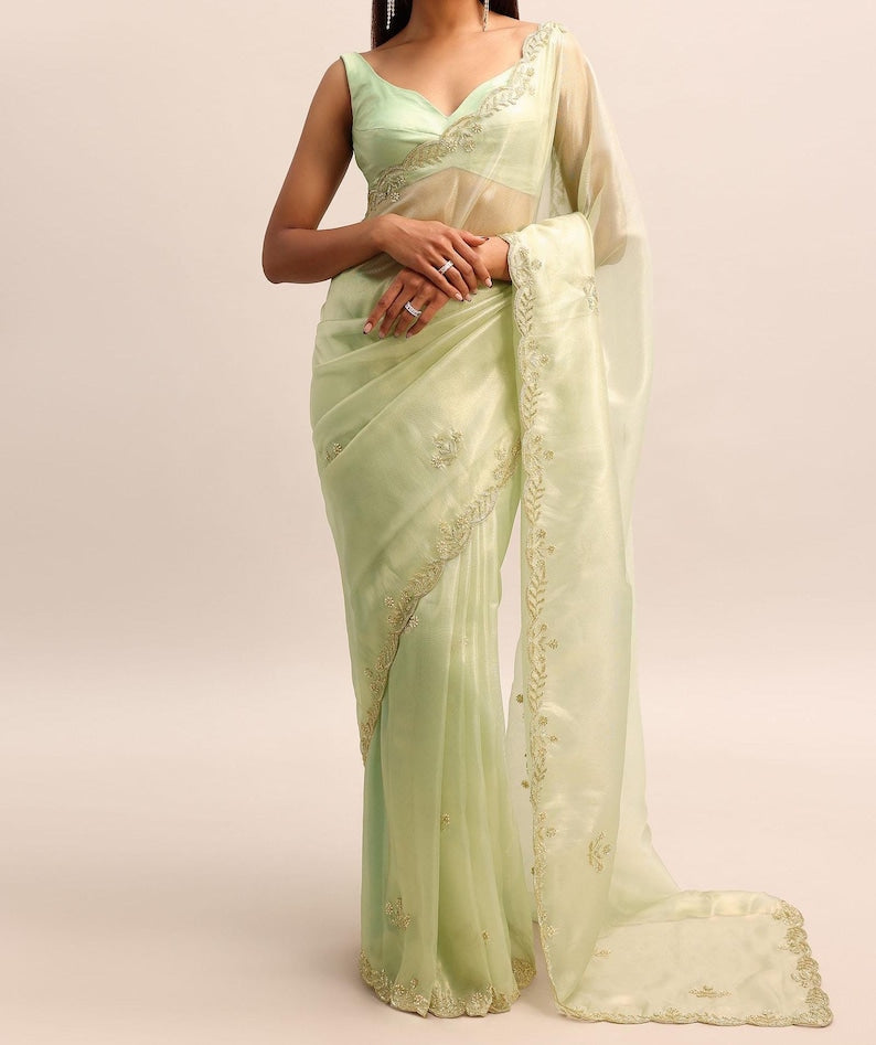 Kiara Cutdana Pearl Saree
